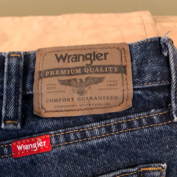 - Wrangler Jeans 👖 - Picture 3 of 10